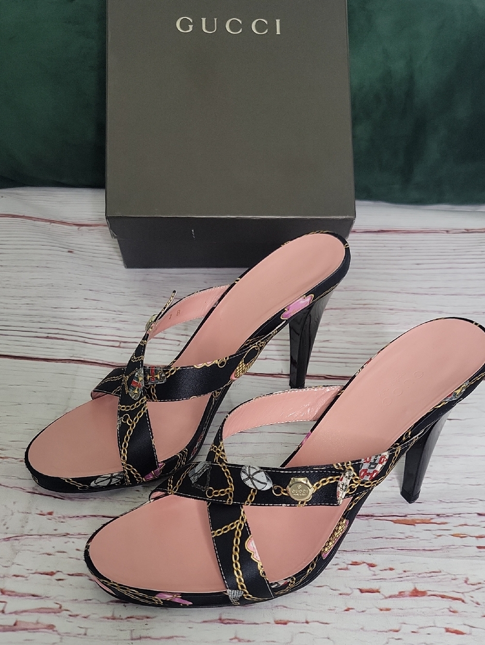 Gucci Techno Charms Print Pink & Black High Heel Sandals - Picture 3 of 9